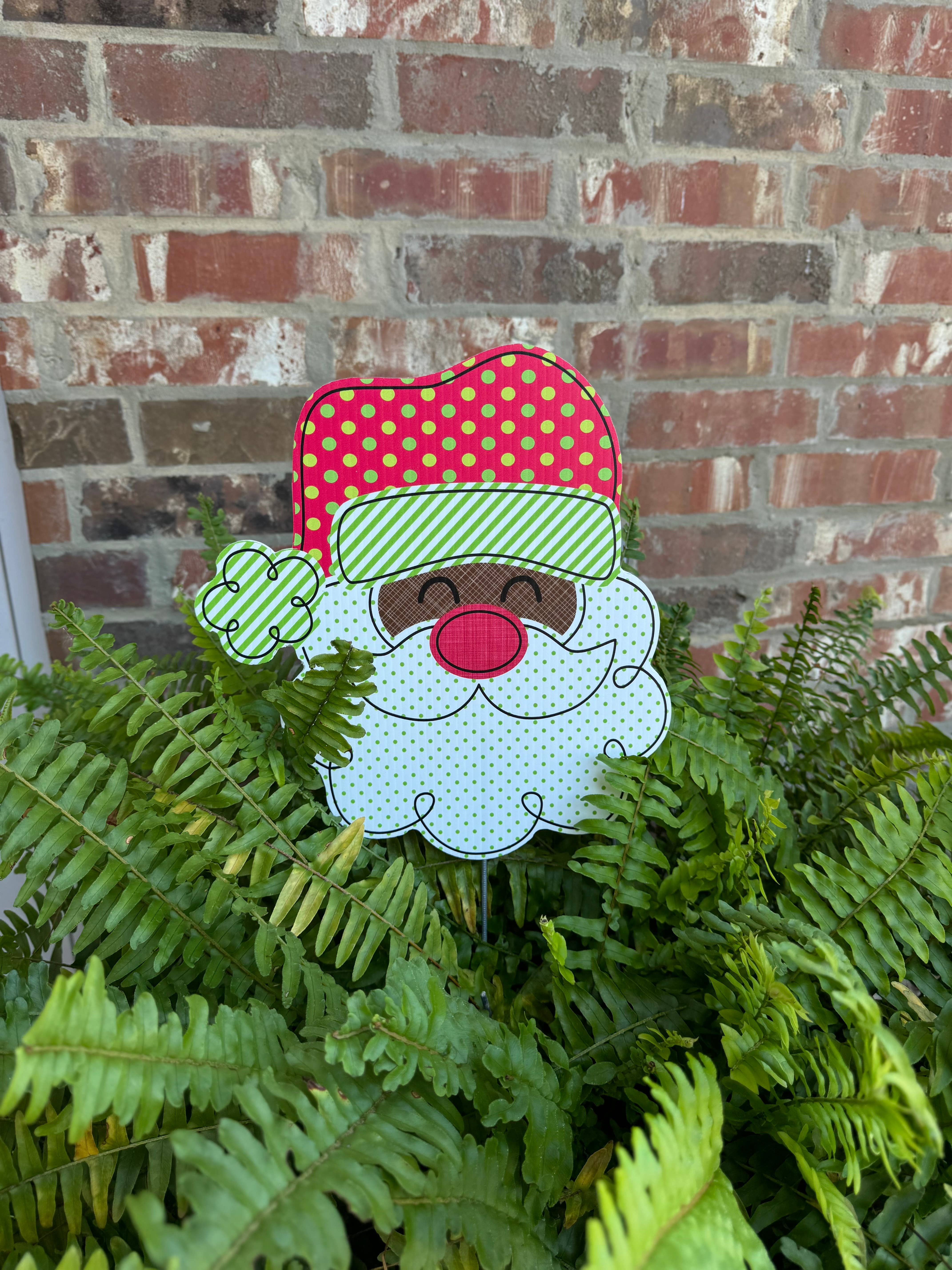 Lovely Reese - Wholesale Outdoor Sign - Polkadot Santa 1