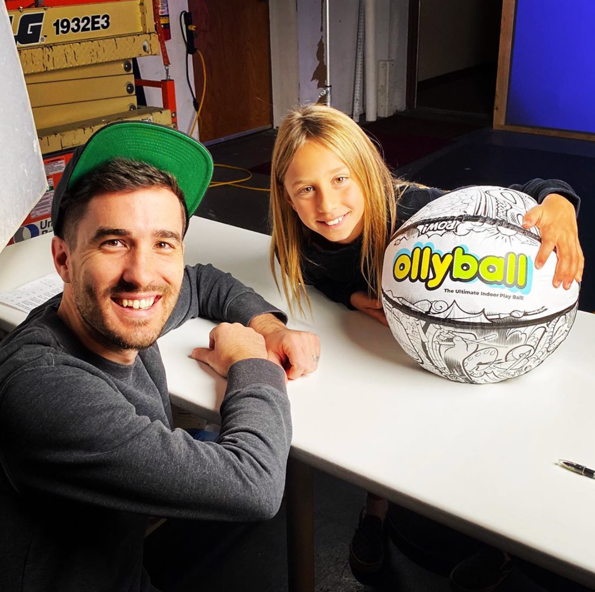 Ollyball Toy of the Year - Wholesale Sports Ball - Kids - Ollyball Eco Pak - Winner of a Toy of the Year!5
