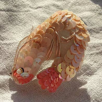 Set de dos pinzas para el pelo The Shrimp, set Elle para venta al por mayor de Kate Gwilliam