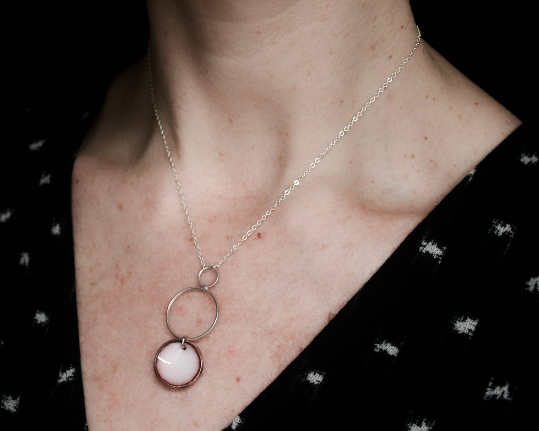 Rising Jewelry - Wholesale Pendant/Charm Necklace - Penny Trinity Up Necklace4