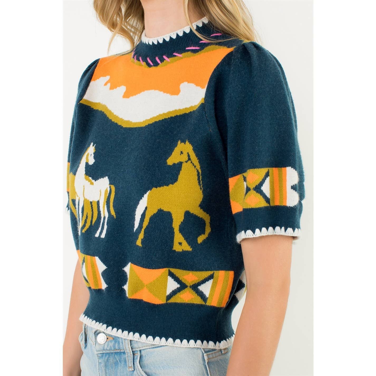 THML - Wholesale T-Shirt - Women's - Short Sleeve Horse Detail Top14