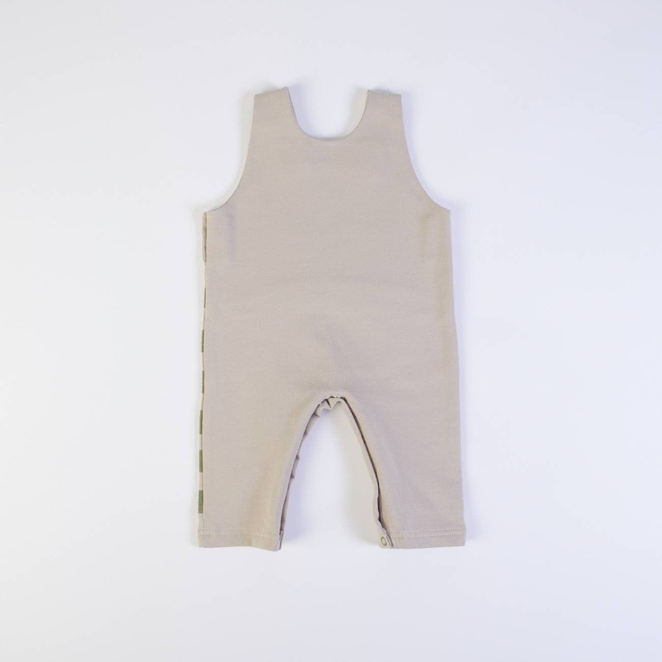 Brown green 16582 - Dungarees + t-shirt - AW 25-26 for wholesale on Faire10