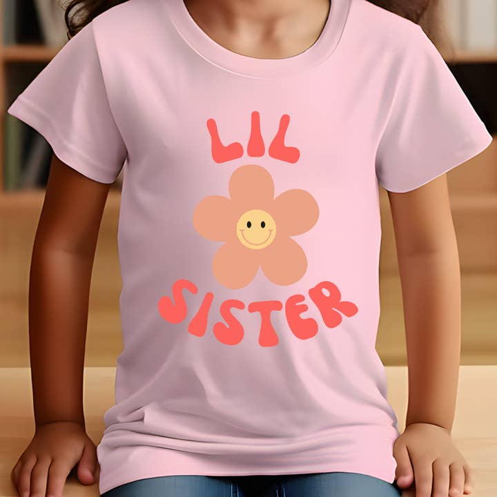 Lil Sis Graviditetsmeddelande T-shirt för wholesale av Made by Dom Designs