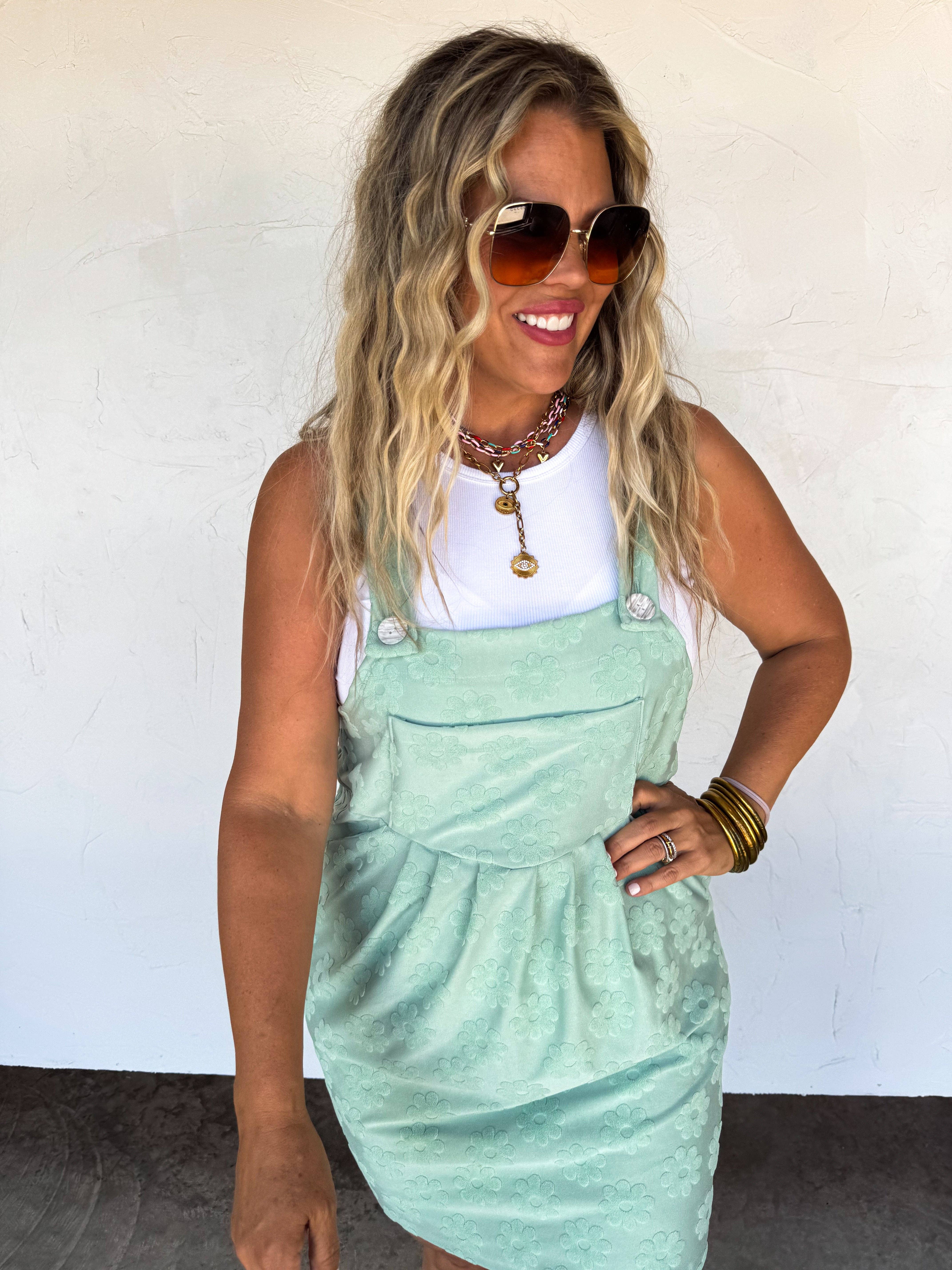 BLAKELEY - Wholesale Overalls - Women's - SUNSHINE & DAISIES OVERALL DRESS8