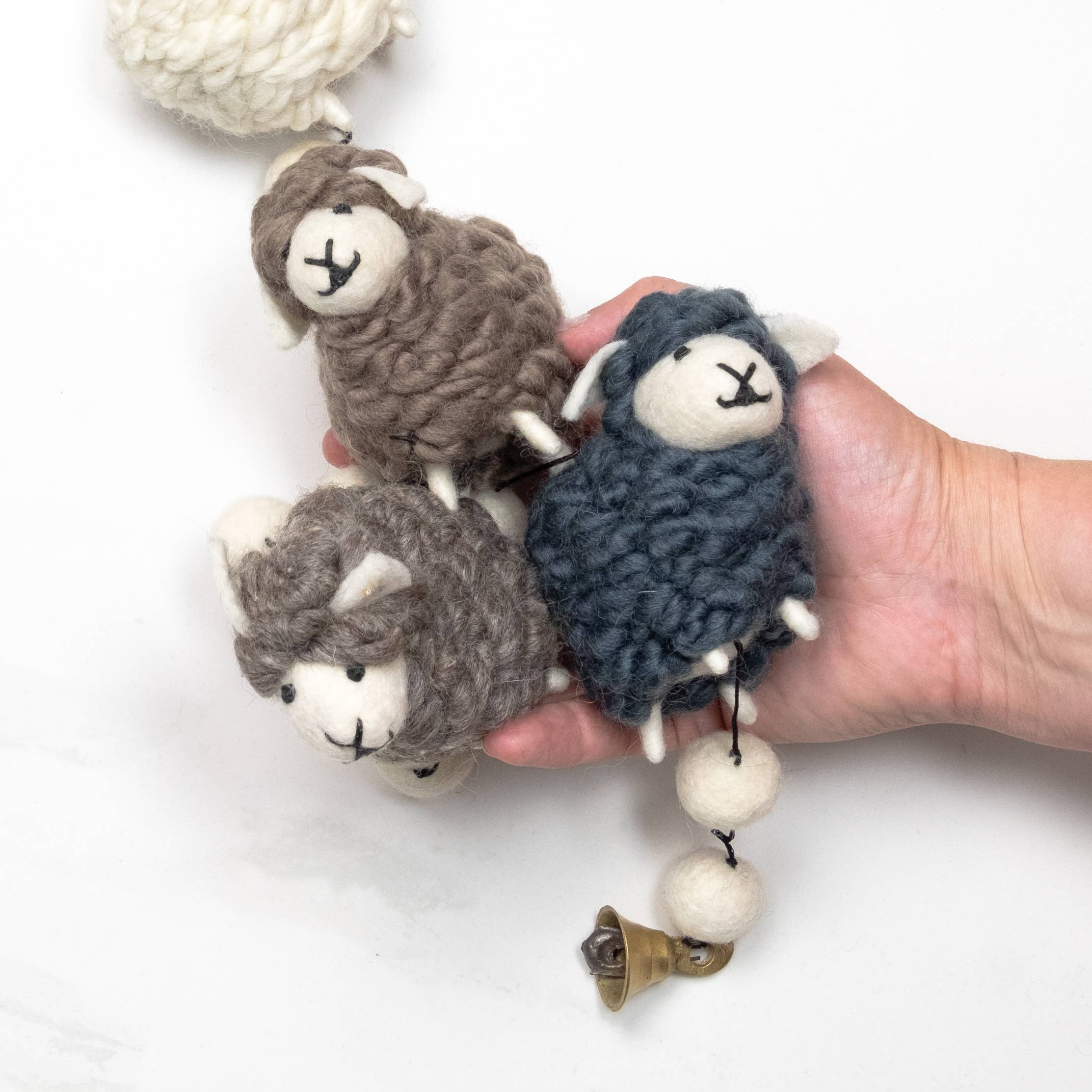 The Winding Road - Venta al por mayor Banderines/guirnaldas - Guirnalda - Fieltro Natural de Oveja1