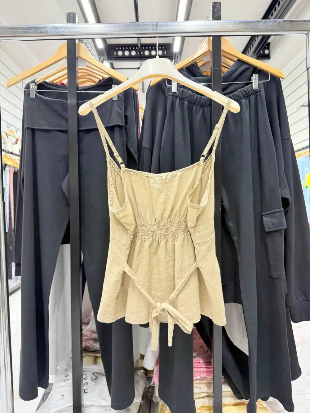 Chilli Girl Collection - Wholesale Tank Top - Women's - Camisole linen top with lace at the back6