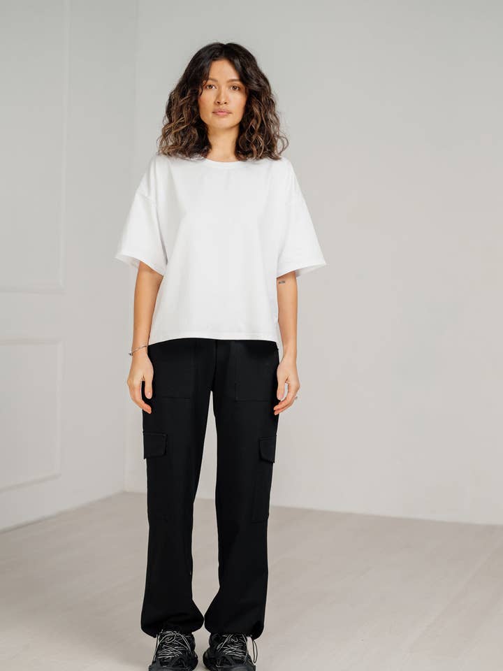 Azuri Fashion Group - Wholesale T-Shirt - Women's - White oversize t-shirt3