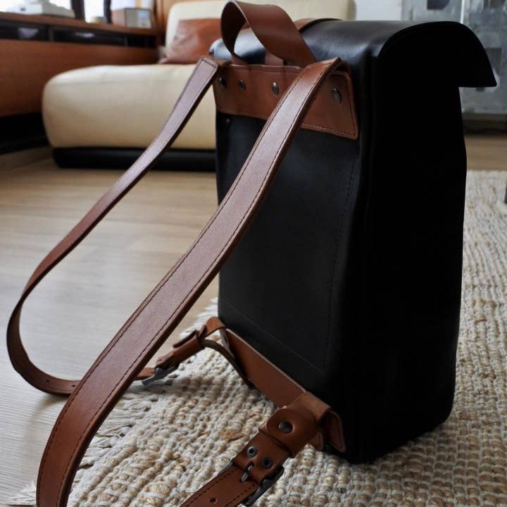 Monsieur J - Wholesale Backpack - Unisex - Backpack3