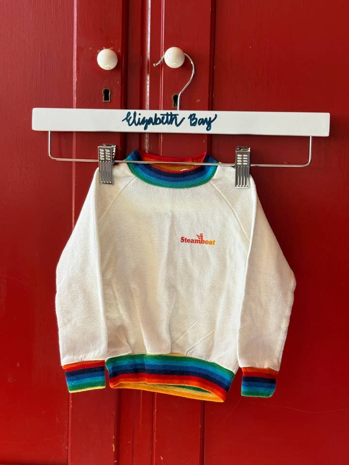 Sweatshirt met regenboogrand in stoombootstijl uit de jaren 70 voor wholesale door Elizabeth bay
