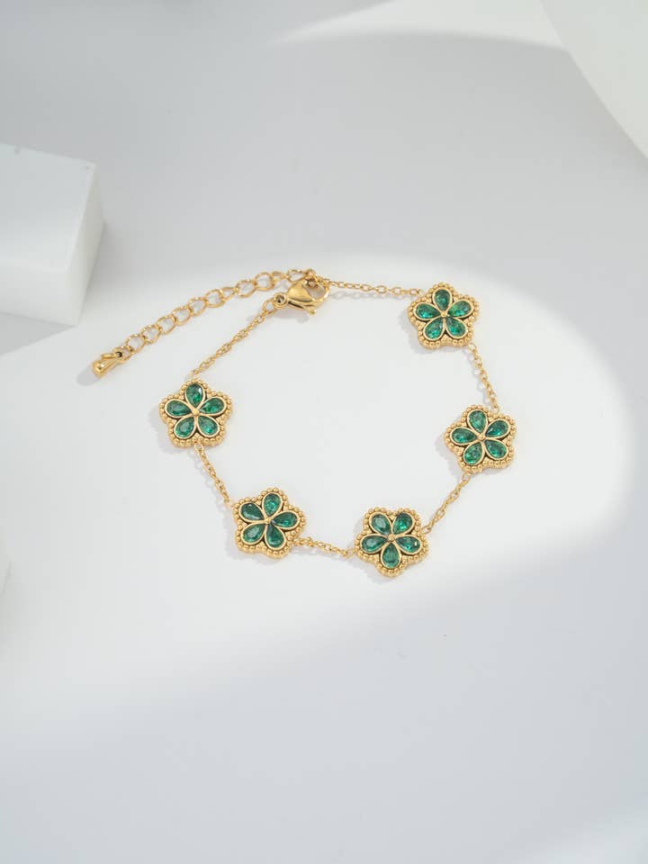 Gold stainless steel flower bracelet, crystal flowers for wholesale by COSMOS