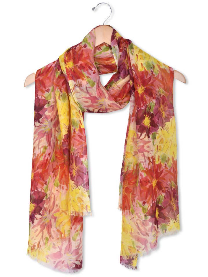 Écharpe imprimée : Spotty Zinnia (WF65) pour la vente par AMATO NEWYORK Carolina Amato