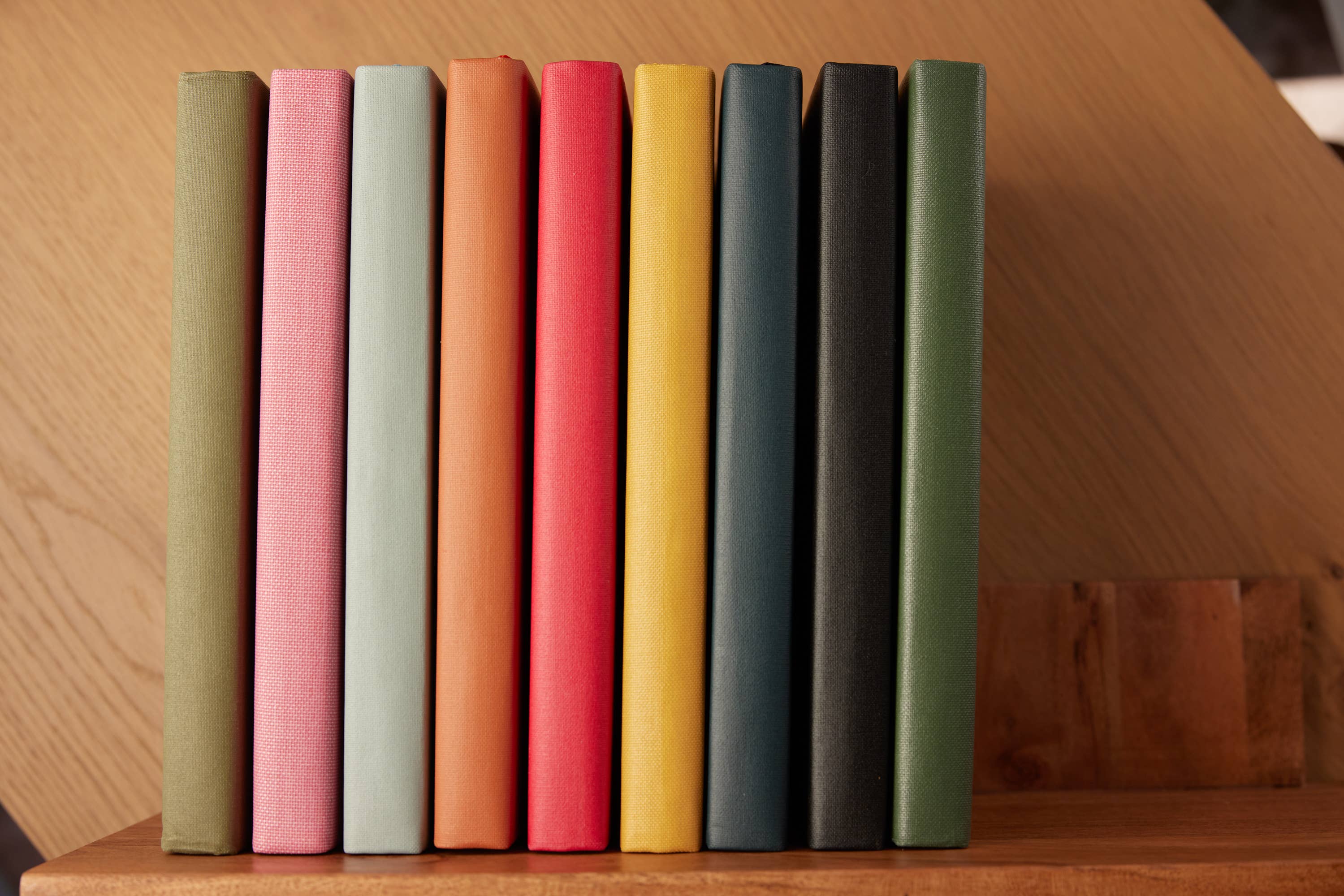 Anecdote Goods - Venta al por mayor Agendas - Planificador diario con tapa dura y cubierta de buckram tipo biblioteca15