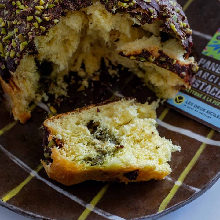 Les Deux Siciles - Vente Gâteau - Panettone fourré à la Pistache recouvert de chocolat noir