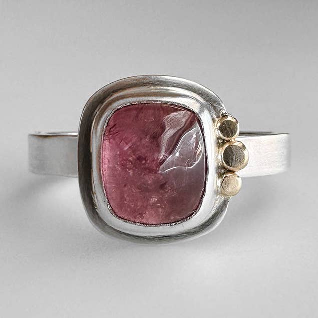 Anel Aura de Turmalina Rosa por atacado de McKenzie Mendel Jewelry