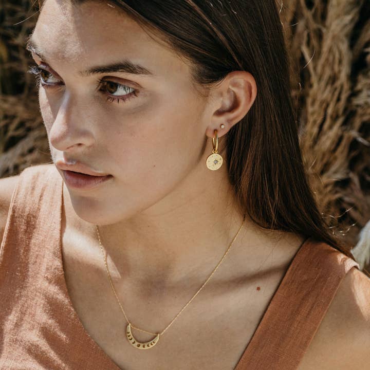 Amano Studio – Engroshandel Halskæde med vedhæng – Halskæde med Månefaser1