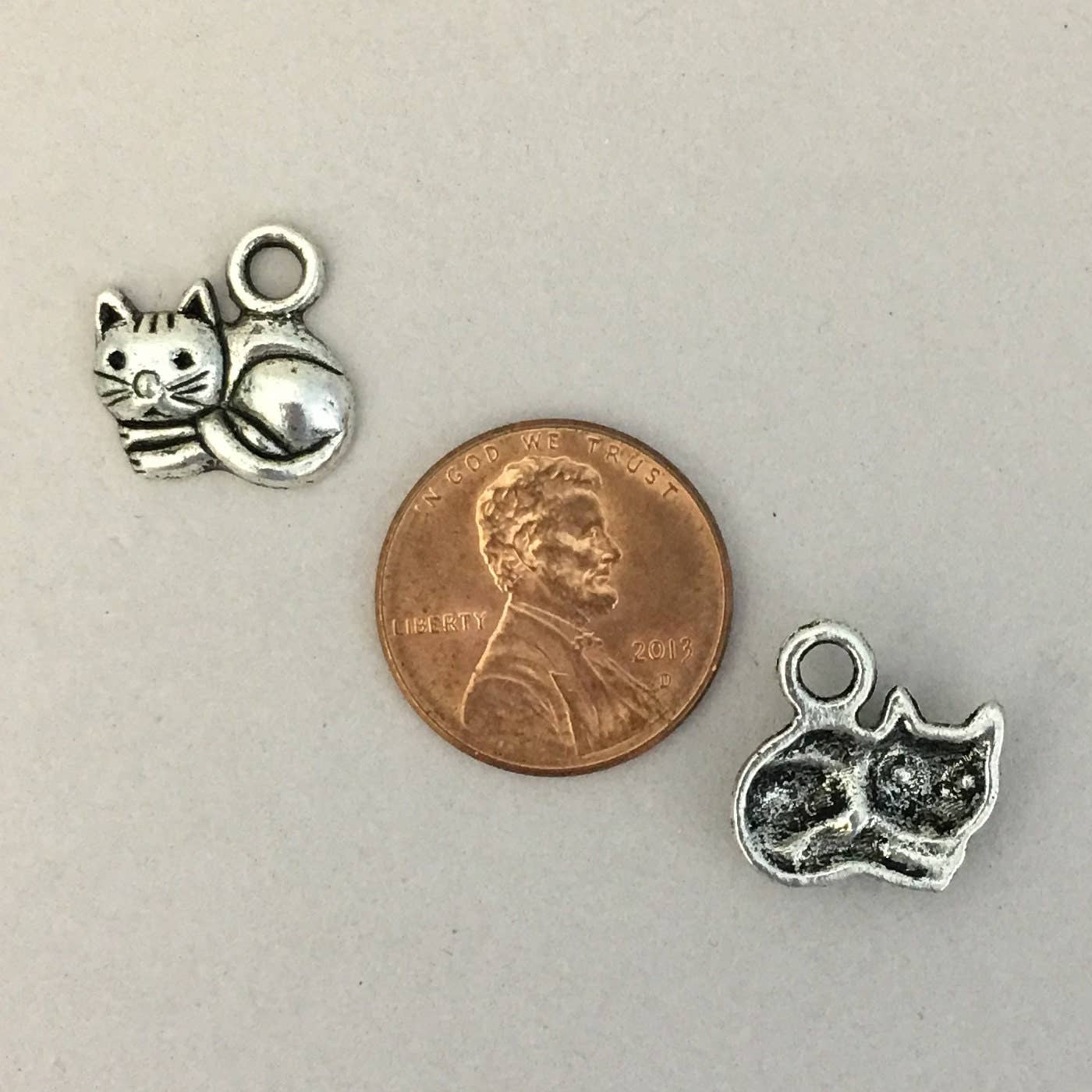 Treasure Island - Wholesale Individual Charm/Pendant - 10 Silver Cat Charm Pendant by TIJC SP00451