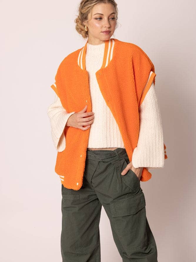 MiMi Wholesale - Wholesale Outerwear Vest - Women's - QCV420019 College Colors Sherpa Varsity Vest6