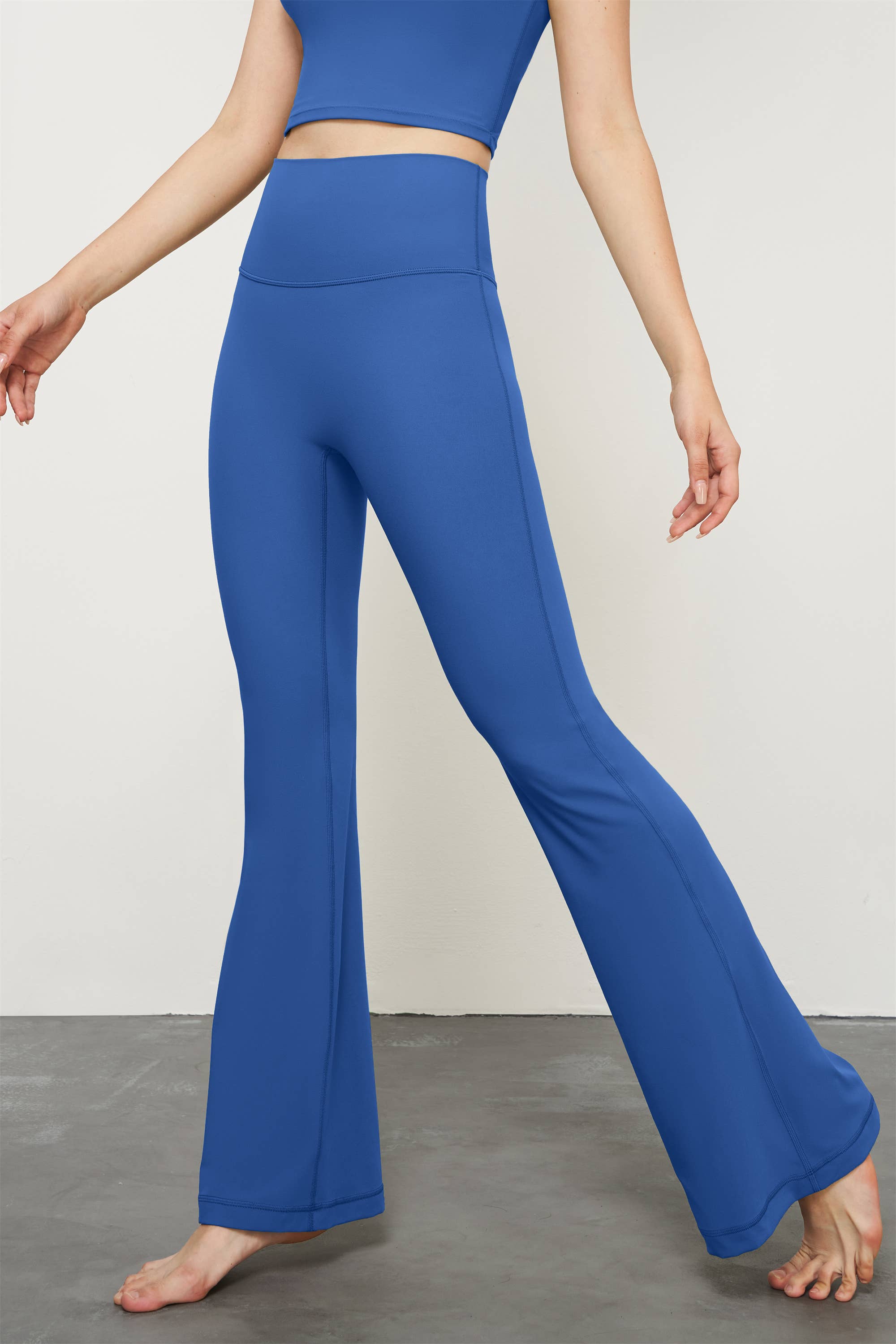 91thelabel - Vente Pantalon de sport – femme - Pantalon de yoga taille haute évasé sculptant Athena20