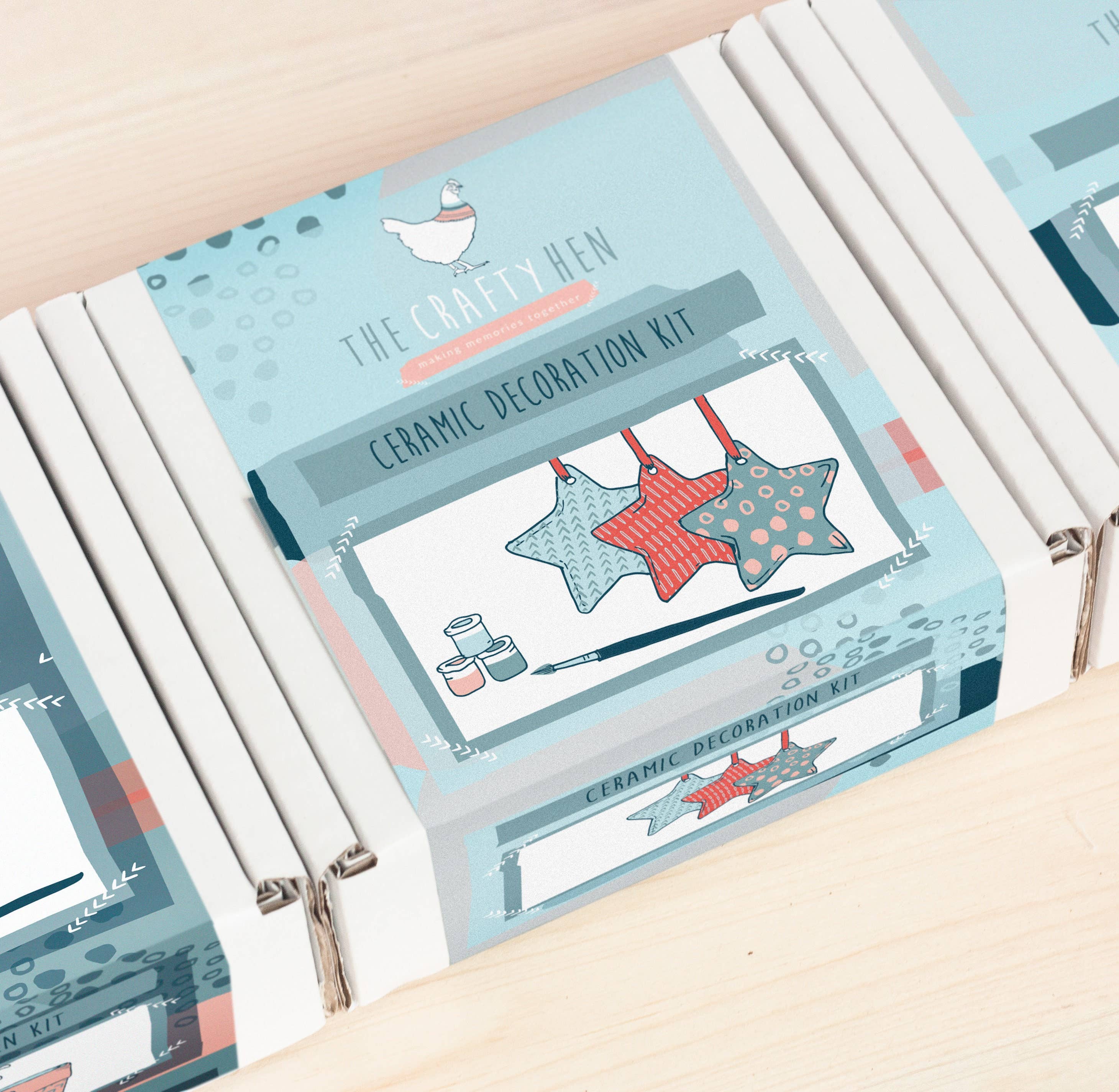The Crafty Hen – wholesale DIY craft kit – Ceramic Christmas Decoration Painting Kit1