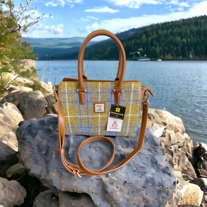 Patrick King Woollen Company - Wholesale Tote Bag - Unisex - Harris Tweed Double Handle Tote - Light Brown