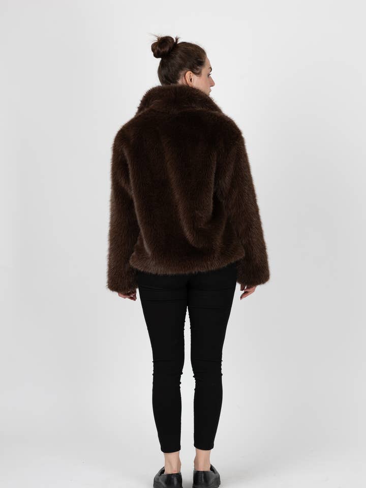 KZELL PARIS - Wholesale Fur/Faux Fur Coat - Women's - SHORT FAUX FUR COAT20