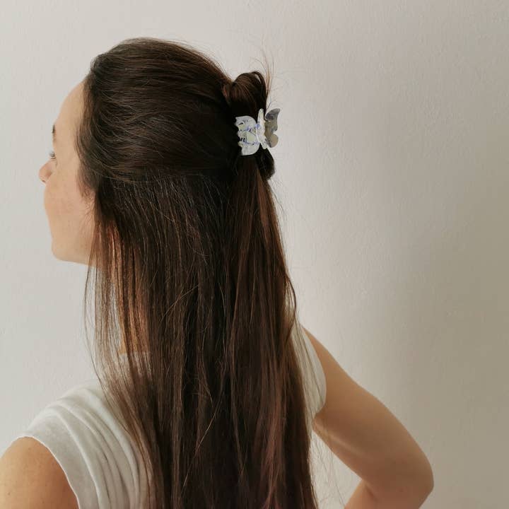 Plastic-free Butterfly Hair Clip | Hair Claw | Blue / Green for wholesale by Maisonette