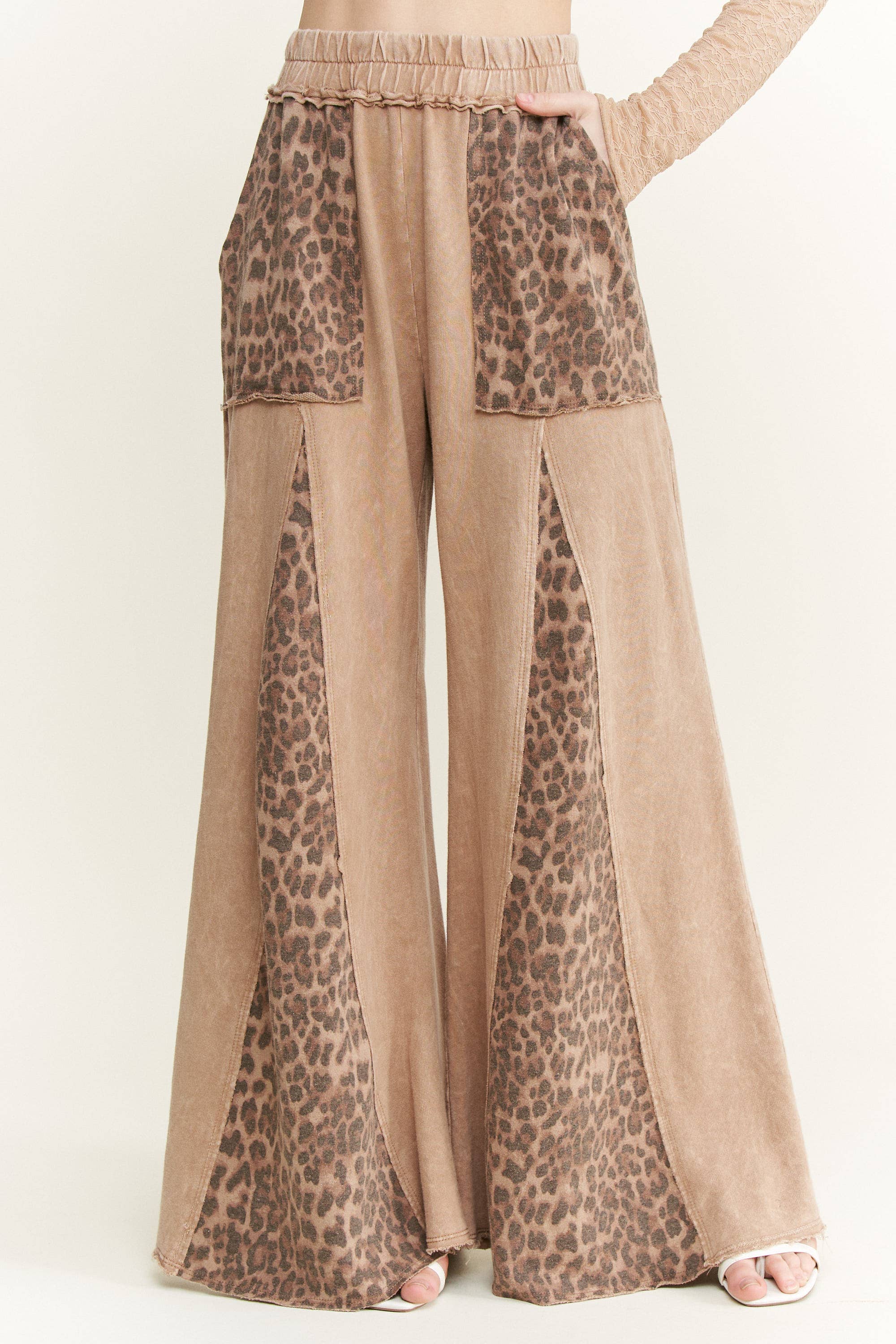 J.Her - Wholesale Pants - Women's - Mineral Washed Leopard Animal Print Flare Pants HP5783P120