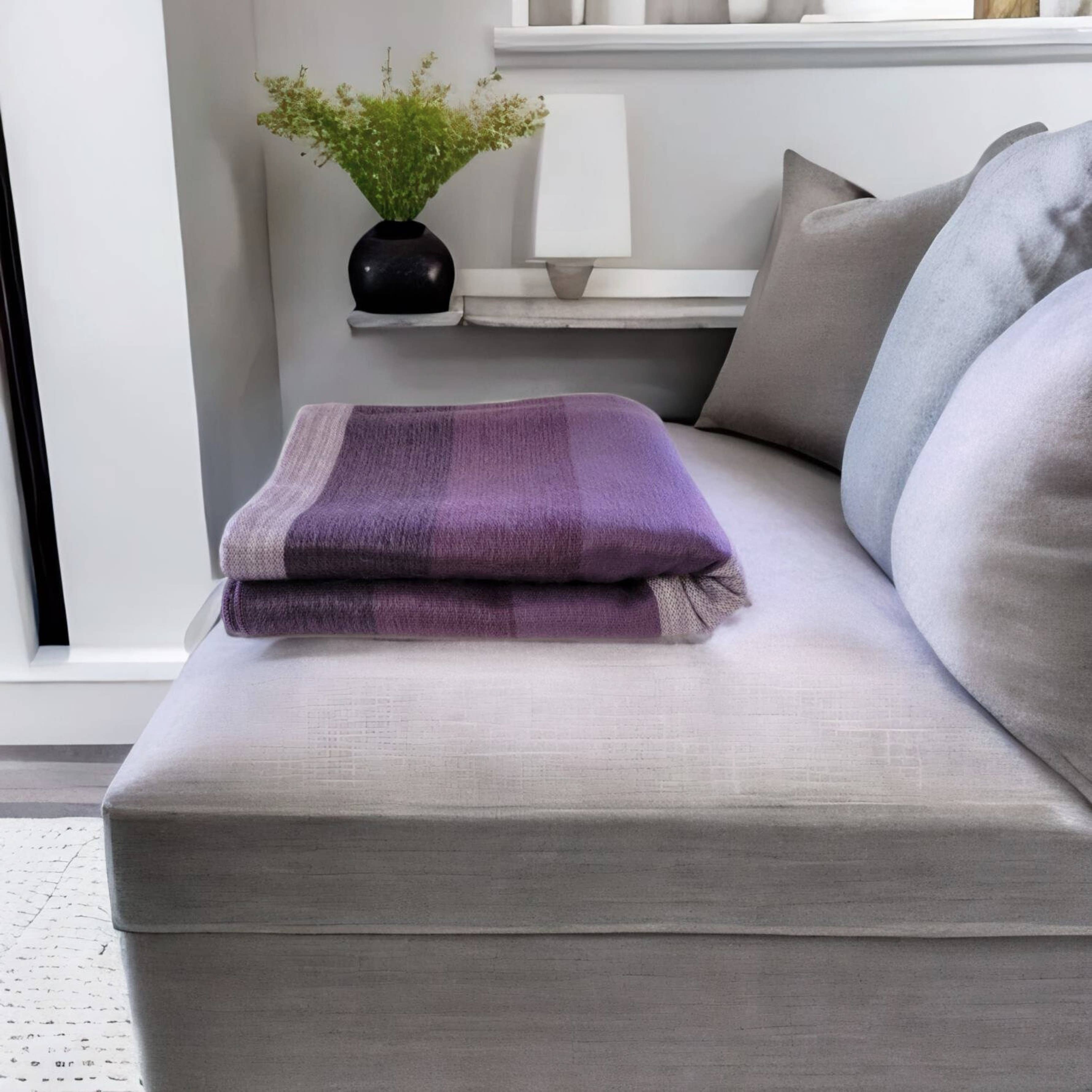 LATITUDE ZERO GOODS - Wholesale Throw Blanket - Morado - Alpaca Wool Throw Blanket3