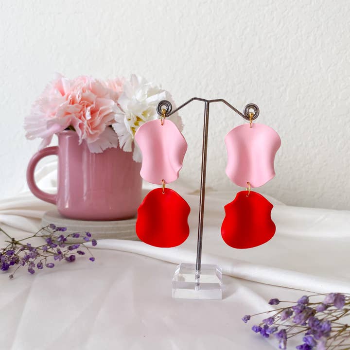 Viki Glaze Accessories - Wholesale Dangle Earrings - Maxi Etérea Strawberry- Pink & Red earrings1