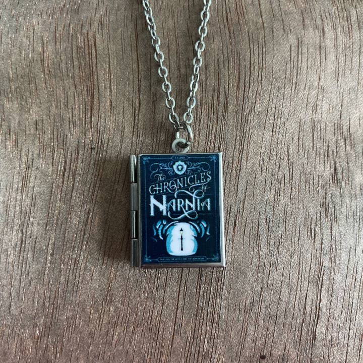 Marshall and Rose - Wholesale Locket Necklace - Book Locket Chronicles of Narnia - Lamp Post 5
