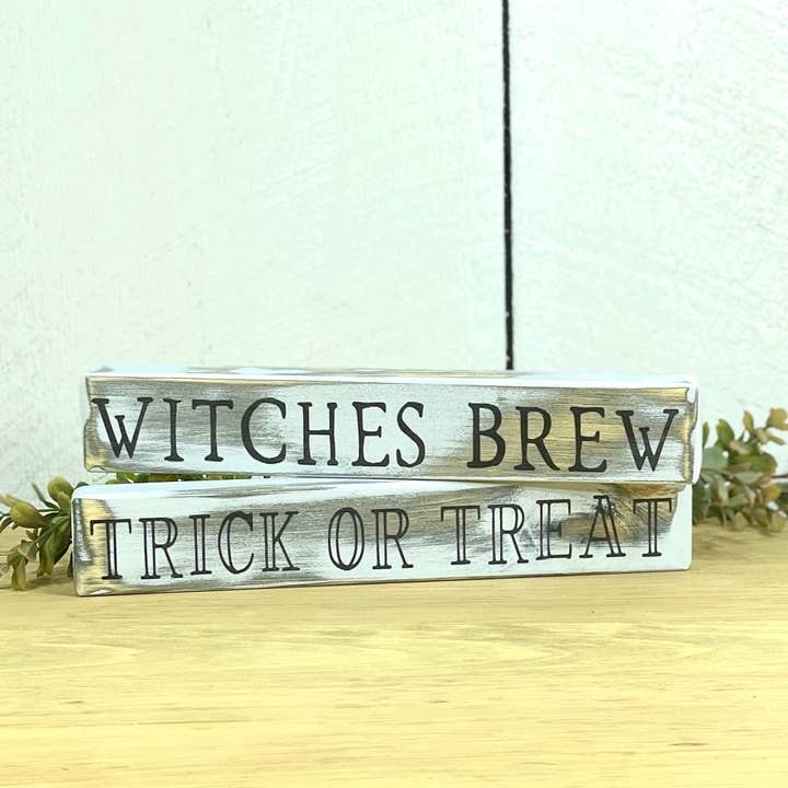 BRUXAS BREW | DOÇURA OU TRAVESSURA por atacado de Bog Road Designs