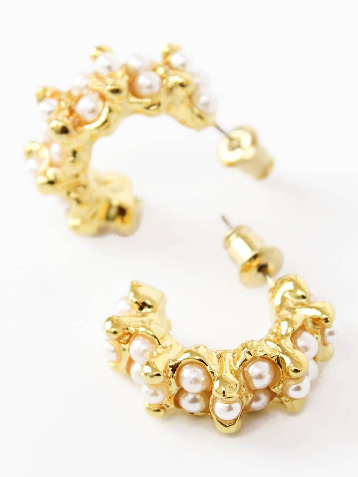 PÄRLKLUSTER GULDBÅGAR för wholesale av My Doris