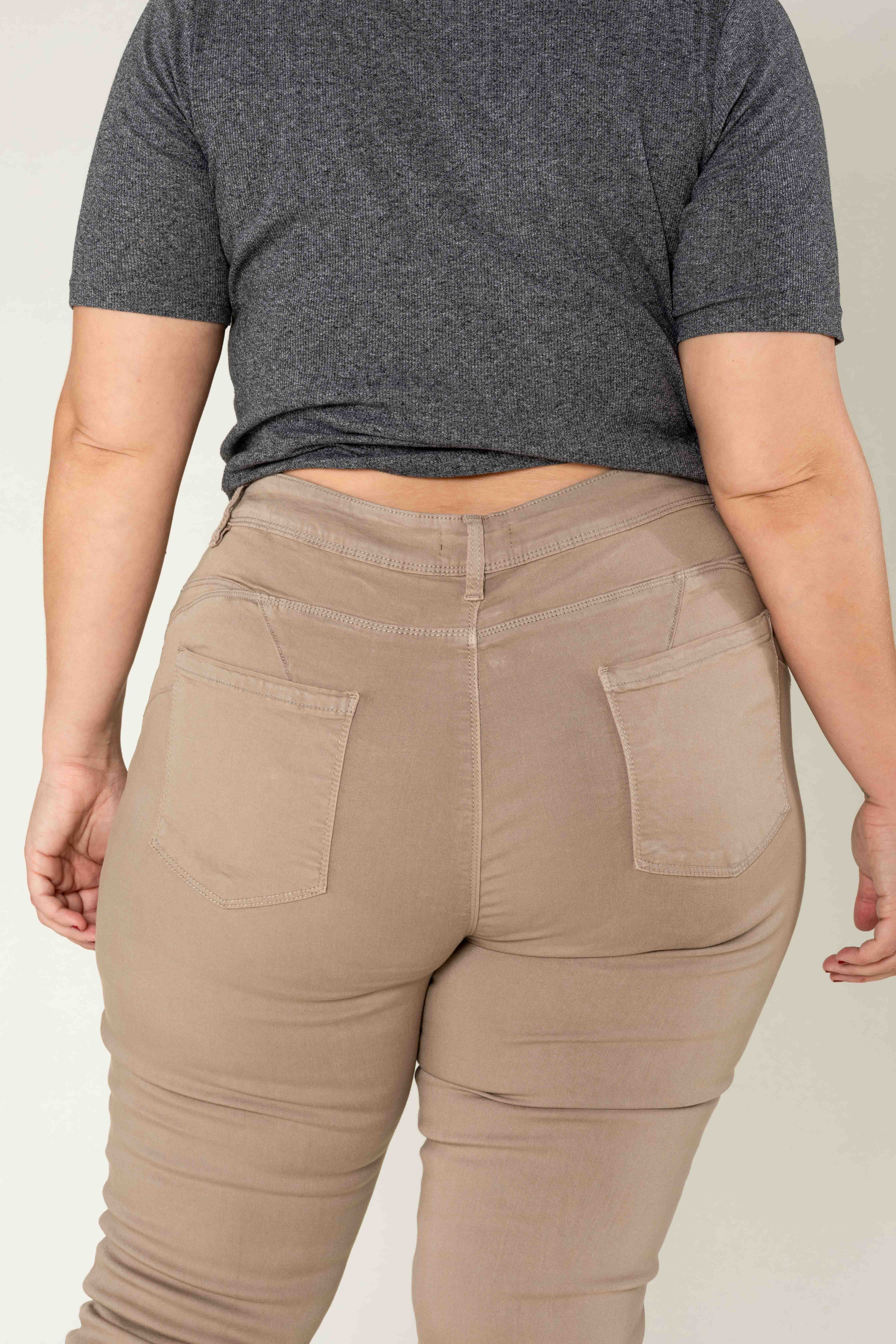 Nina Carter - Wholesale Pants - Women's - Curve Plus Size Ultra Comfort and Stretch Push Up P61125