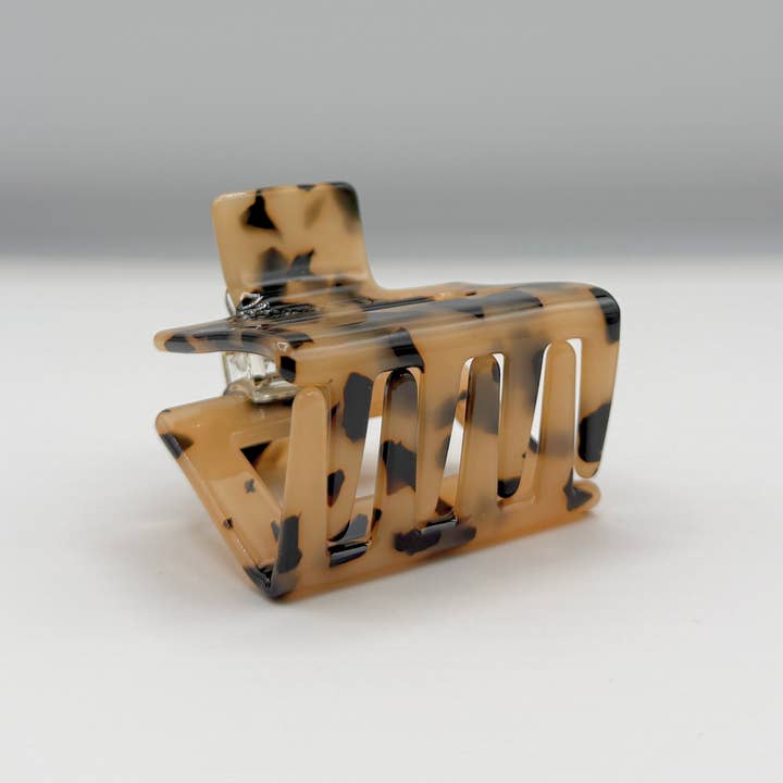 Love Attack - Wholesale Hair Clip - Women's - Raya Cellulose Acetate Hair Claw Clips49