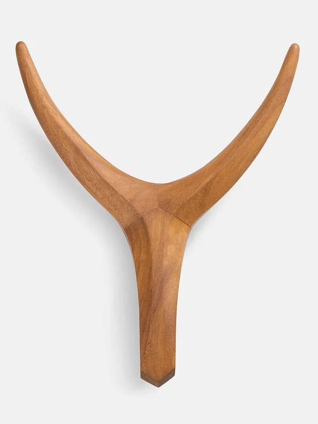 Cabeza Nguni Decoración de Pared Cabeza de Animal | Decoración Artesanal de Casa de Campo - Iroko Natural Claro para venta al por mayor de The African Home Goods