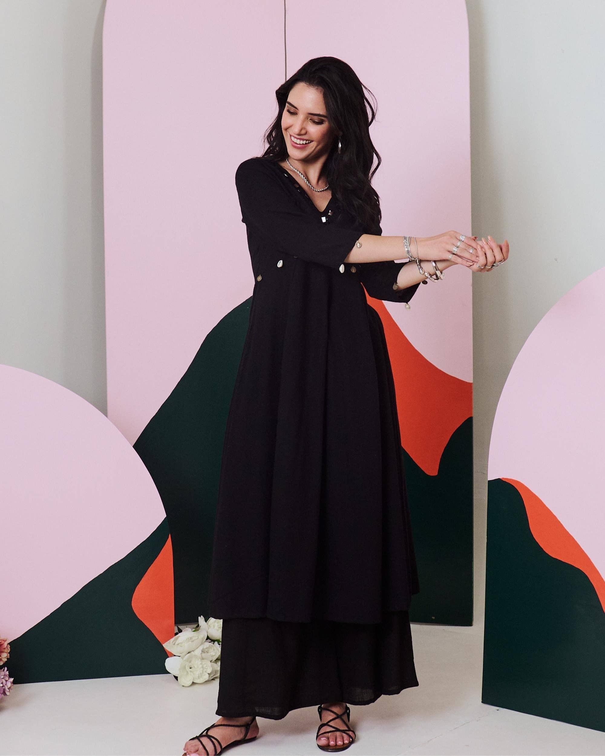 House of Amaya – wholesale Top & pants set (NOT Loungewear) – Women's – Ajuni Black Mirror Embroidered Kurta, Palazzo with Chanderi Dupatta (Set of 3)2