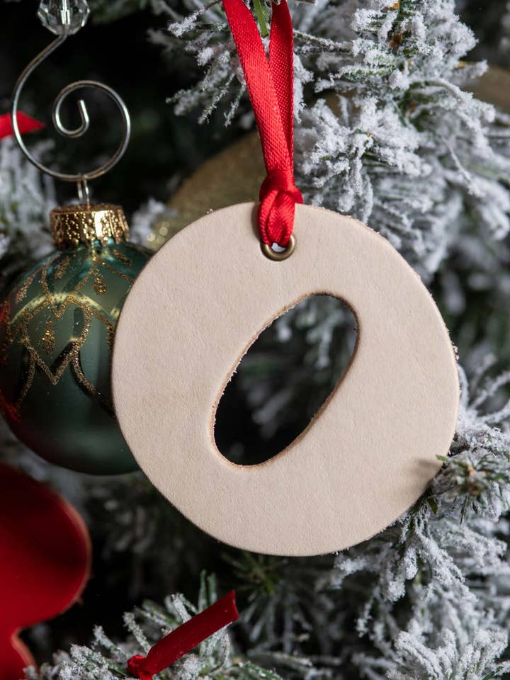 O | Læder Ornament for engroshandel hos Leather Ornaments