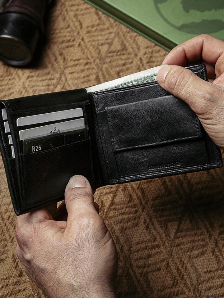 PORTEFEUILLE POUR HOMME + PORTE-CLÉS GRATUITS pour la vente par BABY JOYS