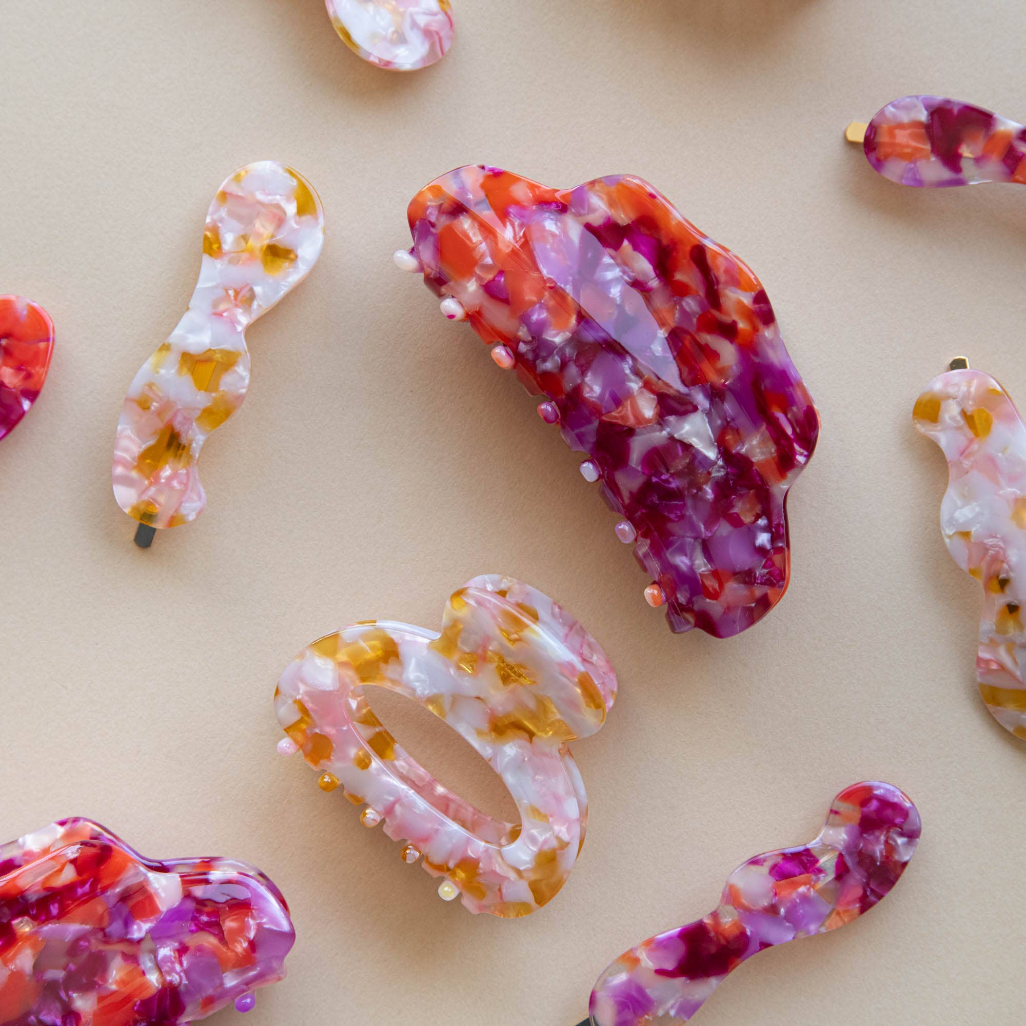 Pepper You - Wholesale Hair Clip - Women's - Frozen Berries Hair Claw Clip1