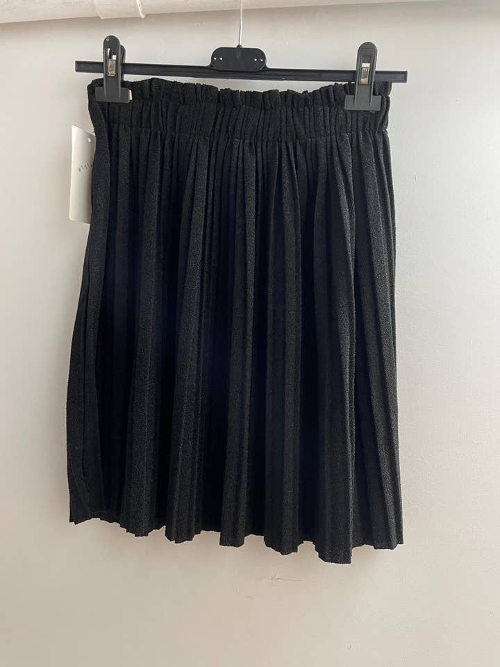LORIANE - Wholesale Skirt - Women's - 19145P Short pleated skirt with sequins2
