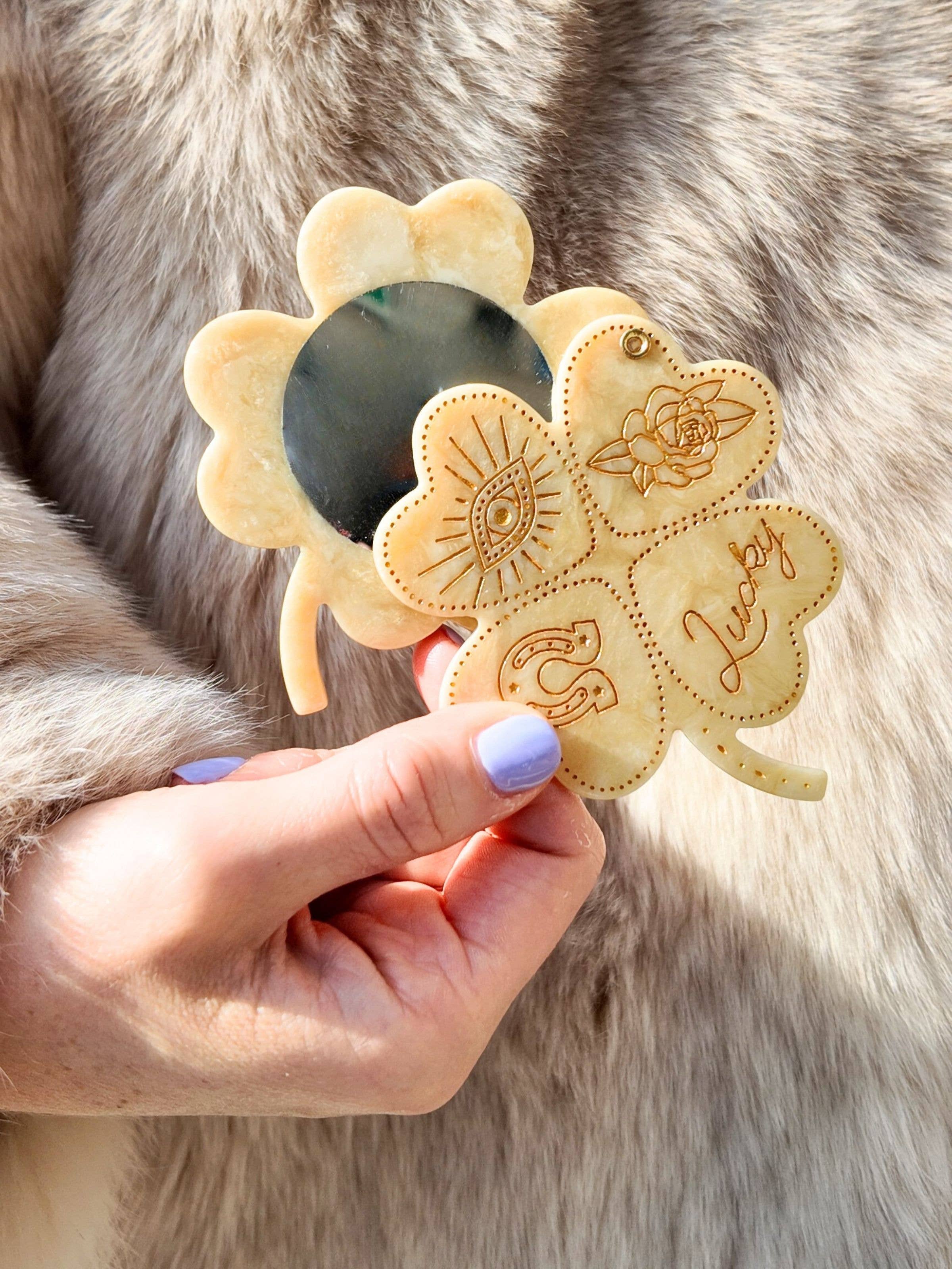 Solar Eclipse - Wholesale Compact Mirror - Hand-painted Lucky Clover Compact Mirror1