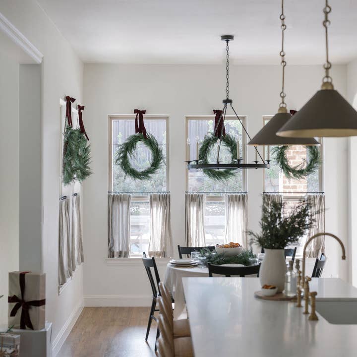 CG Hunter - Wholesale Wreath - 30" Faux Evergreen Cedar Wreath16