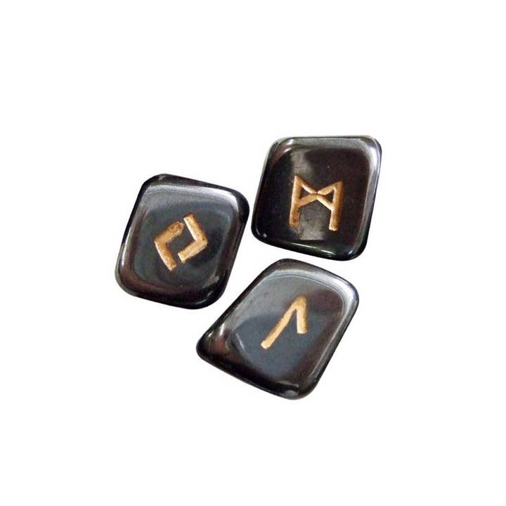 Cardshouse - Wholesale Tarot Cards - Hematite Runes Lo Scarabeo