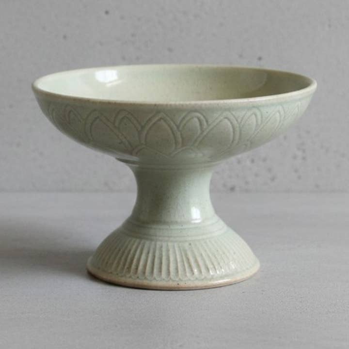 Handmade Ceramic Fruit Platter for wholesale by Sok Living