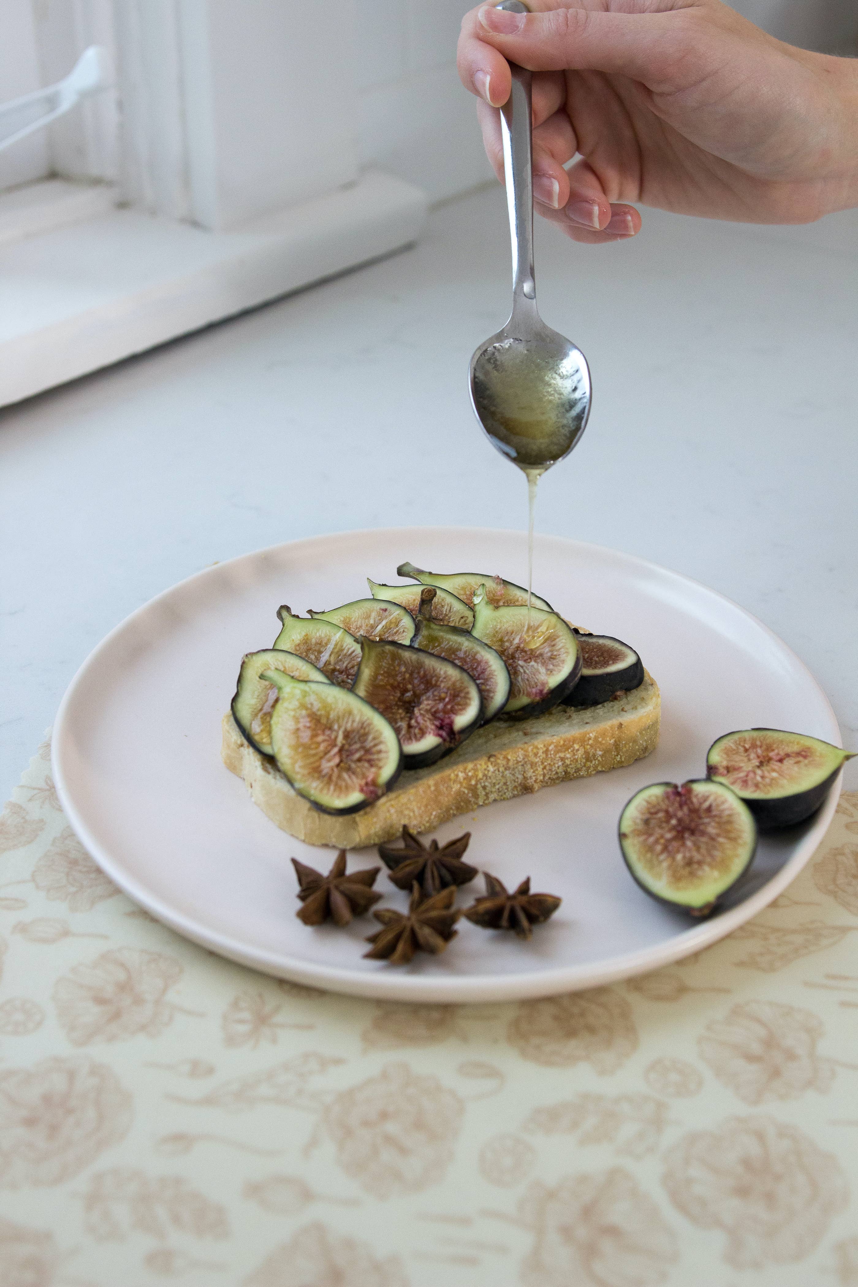 Goldilocks Goods – wholesale Livsmedelsförvaring omslag/väska – Återanvändbara Bivax Food Wraps: Svampar Set om 33