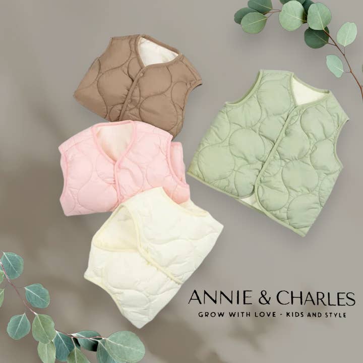 Annie & Charles® Gilet trapuntato per bebè con pile per la vendita all'ingrosso da parte di Annie & Charles