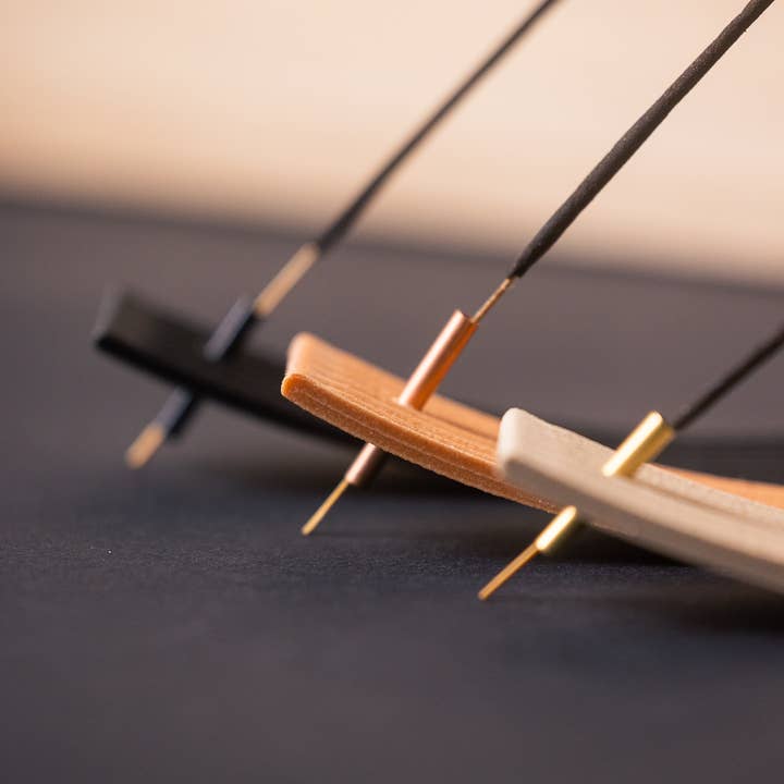 Copo Design - Wholesale Incense holder - Incense Holder - Wood-based with metal insert - Balance2