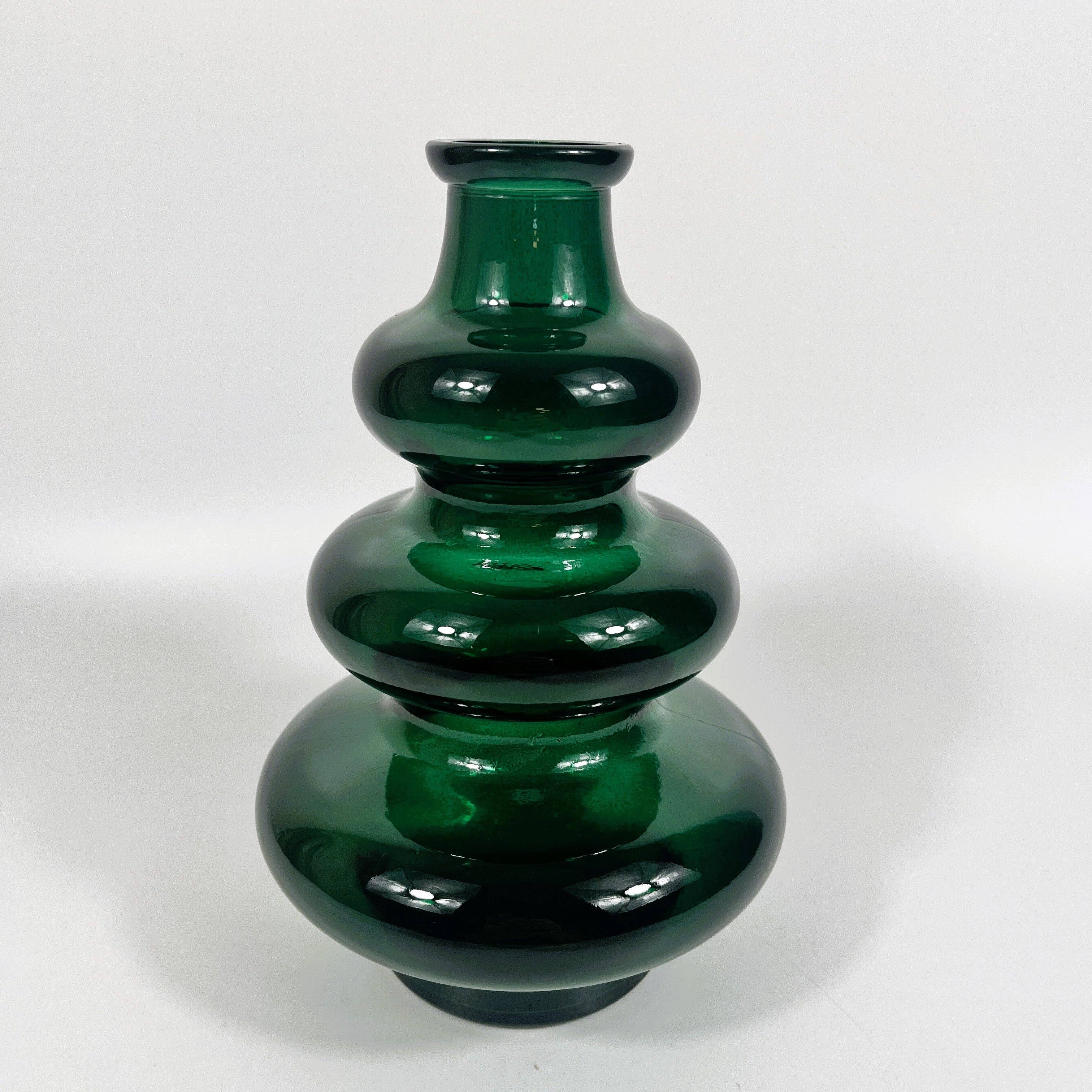 Jarapa - Wholesale Vase - Recycled Glass 22cm Aurella Vase1
