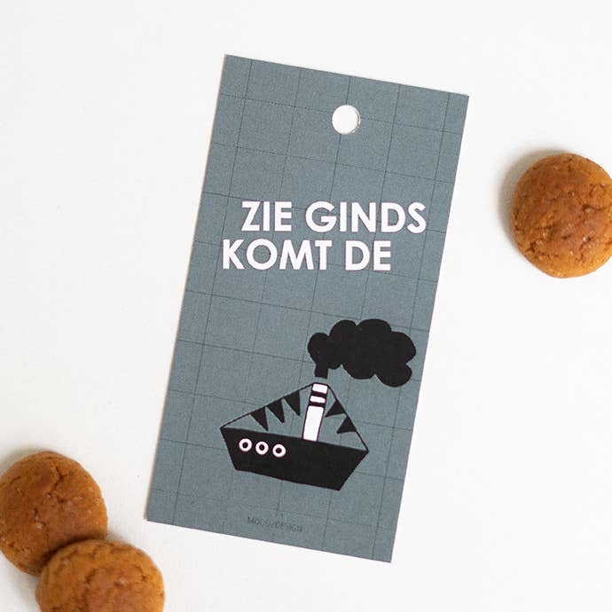 Gift Label - Zie Ginds Komt De Stoomboot for wholesale by MOODZ design