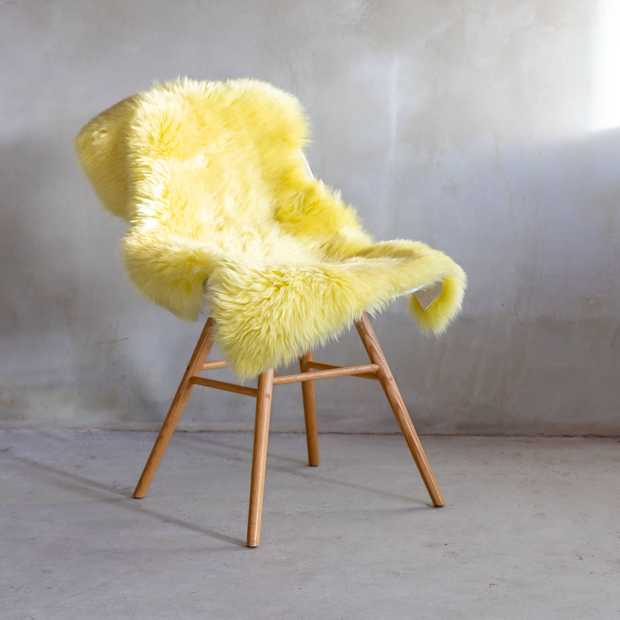 Van Buren – Großhandel Stühle – Neuseeländisches Lammfell | 23 Farben12